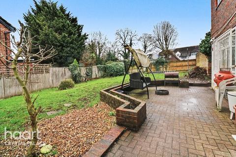 4 bedroom detached house for sale, Wedgwood Way, LONDON