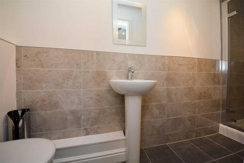 1 bedroom in a house share to rent, Gidlow Lane, Springfield, Wigan, WN6 7PH