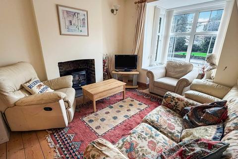 3 bedroom end of terrace house for sale, Park Crescent, Abergavenny NP7