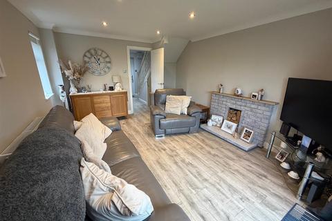 undefined, Perrott Gardens, Brierley Hill, DY5 3FF
