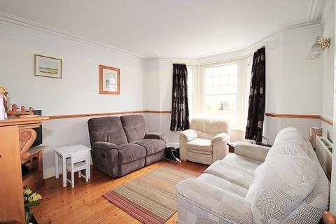 4 bedroom detached house for sale, Manor Road, Farnborough GU14