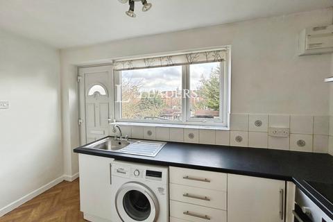 2 bedroom flat to rent, Arthur Road, Southampton, Hampshire, SO15