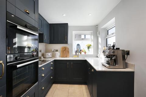 undefined, Wellfield Road, London