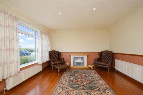 3 bedroom detached bungalow for sale, CHAIN FREE * WHITWELL