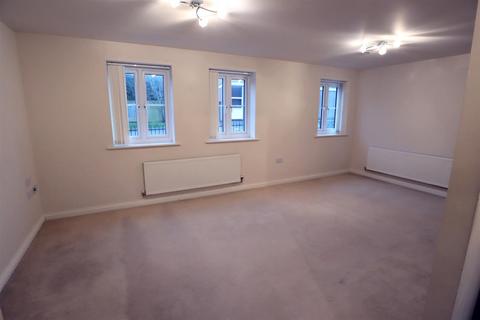 2 bedroom apartment to rent, John Clare Close, Oakham LE15