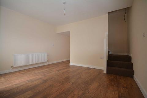 2 bedroom terraced house to rent, Chatham Street, Wigan, WN1 3DB