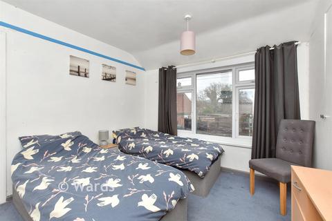 3 bedroom end of terrace house for sale, Oliver Crescent, Farningham, Dartford, Kent