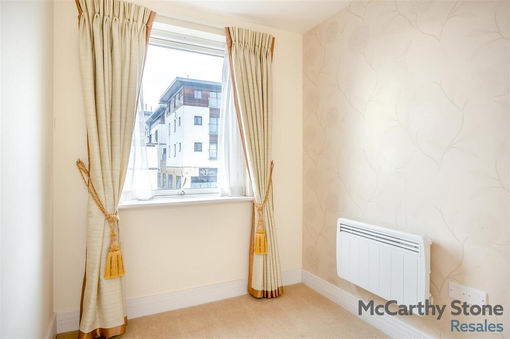 8676739-interior27.jpg