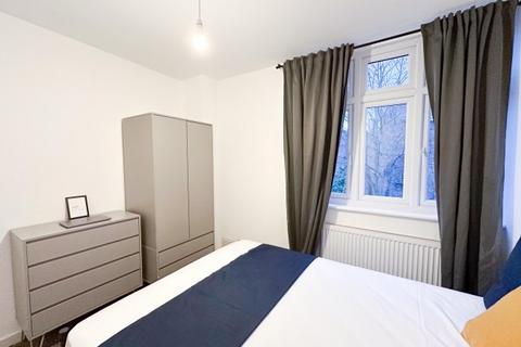 1 bedroom flat to rent, Windsor Crescent