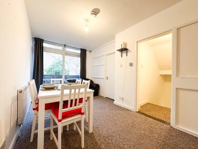 Windsor-crescent-ha9-9an-1040121