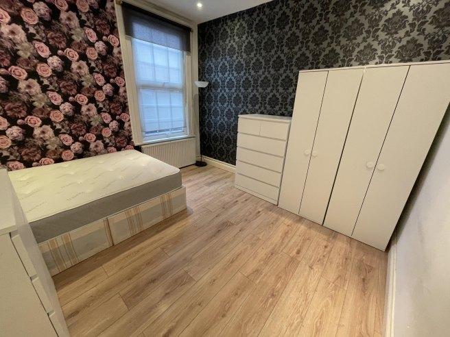 Ivy-road-nw2-6sy-1040224
