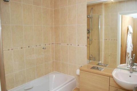undefined, Andover Road, Newbury, Berkshire, RG14