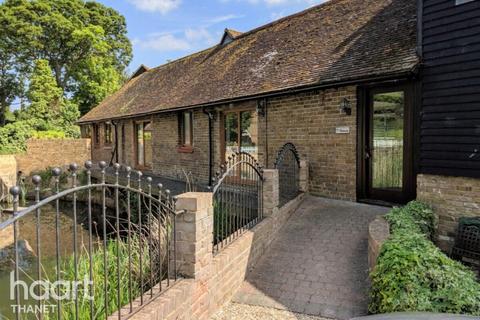 3 bedroom semi-detached bungalow for sale, Dilnot Lane, Birchington