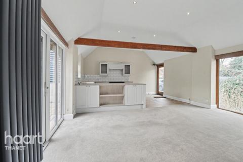3 bedroom semi-detached bungalow for sale, Dilnot Lane, Birchington