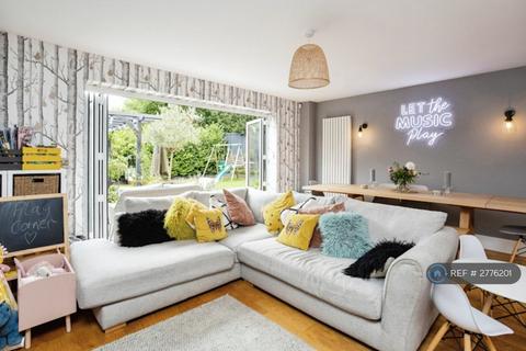 undefined, Smith Way, Ashford, TN27