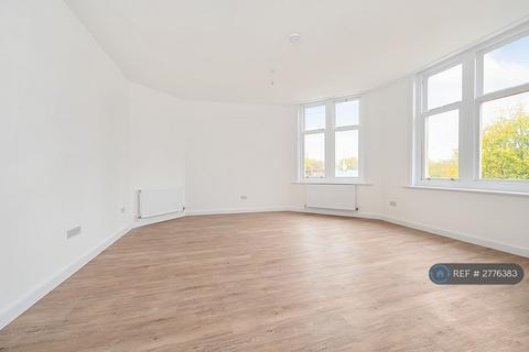 undefined, Lynchford Road, Farnborough, GU14