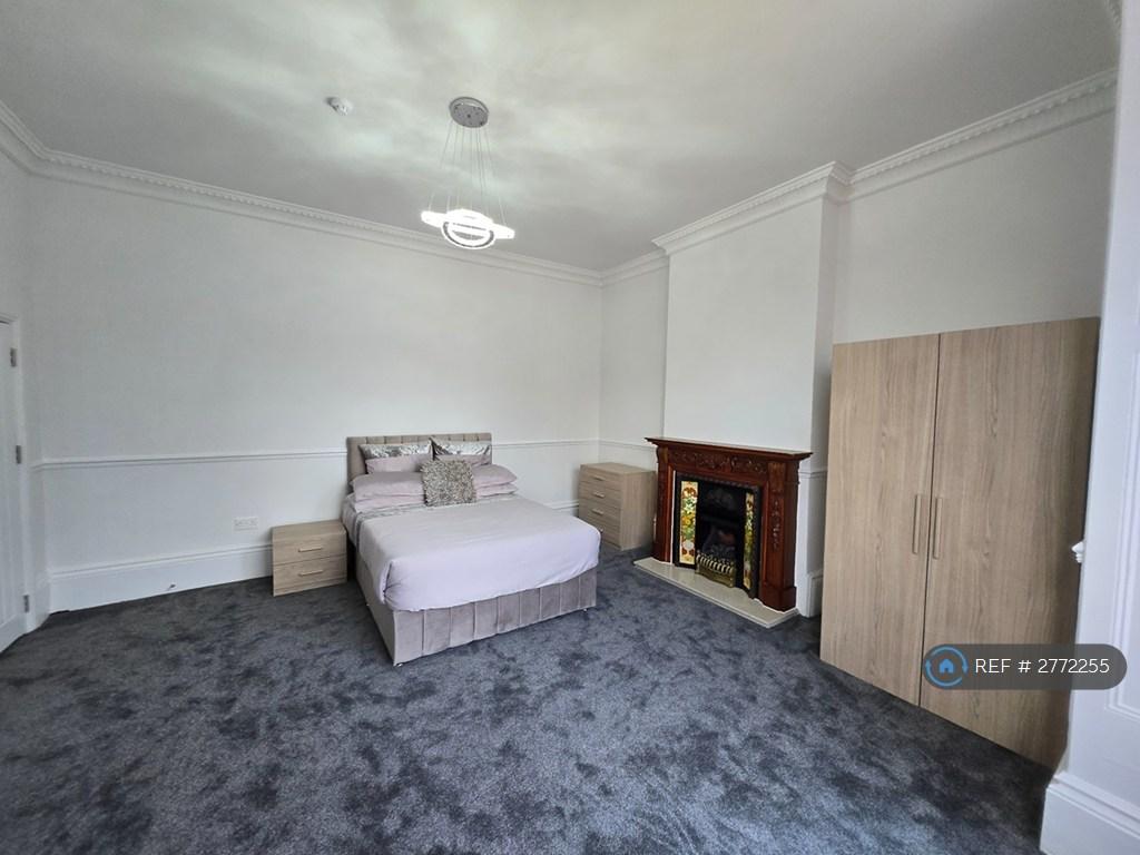 House in Sheffield, Pitsmoor, South Yorkshire - View 4