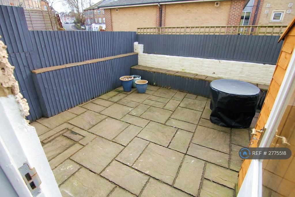 Patio 1