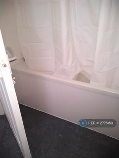 2 bedroom flat to rent, Irthing Avenue, Newcastle Upon Tyne, NE6