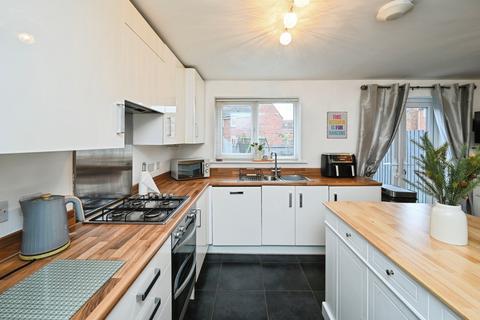 4 bedroom terraced house for sale, Scollins Court, Ilkeston, DE7