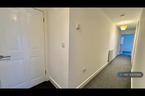 2 bedroom flat to rent, St. Edmunds Road, Northampton, NN1