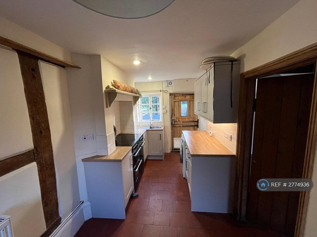 Kitchen / Dining
