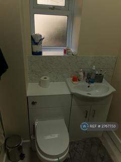 1 bedroom flat to rent, Commercial Rd Machen, Caerphilly, CF83