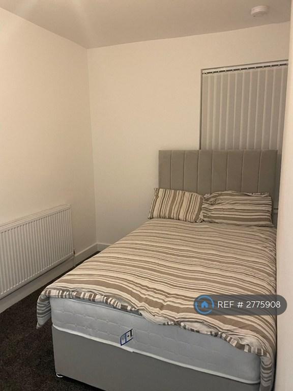Room 3- Single Bed