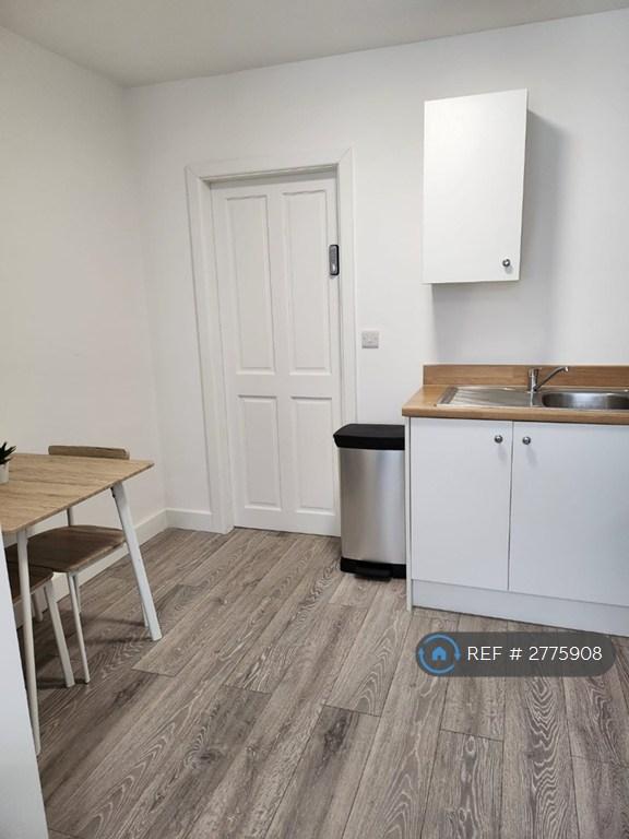 Kitchen New