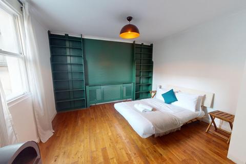 3 bedroom terraced house to rent, Crown Gardens, City Centre, Brighton, BN1