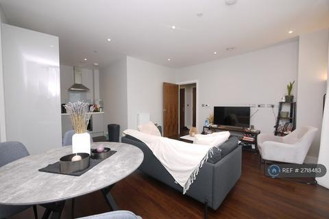 1 bedroom flat to rent, Morello House, London, E14