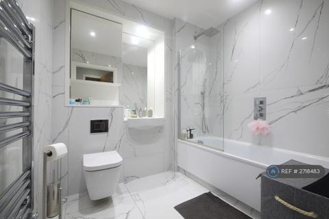 1 bedroom flat to rent, Morello House, London, E14