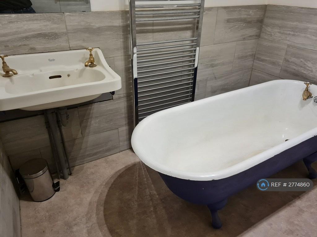 Bathroom (Replaced Bath Pic To Follow)