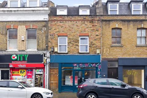 undefined, Roman Road, London E3