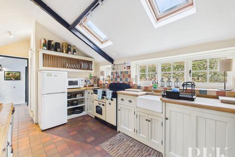 4 bedroom cottage for sale, Holmrook CA19