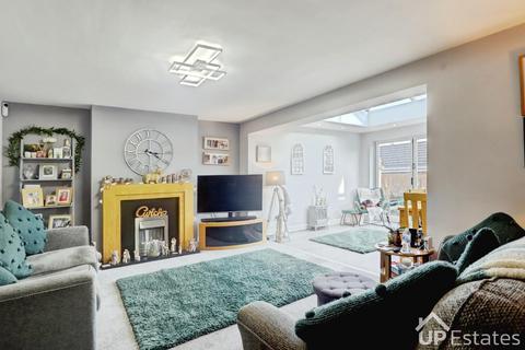undefined, Sherbourne Avenue, Poplar Farm, Nuneaton