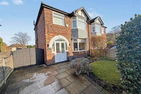3 bedroom semi-detached house for sale, Dumber Lane, Sale