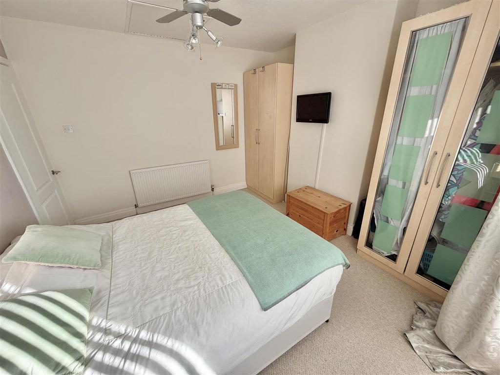 Bed 2 Aspect 3