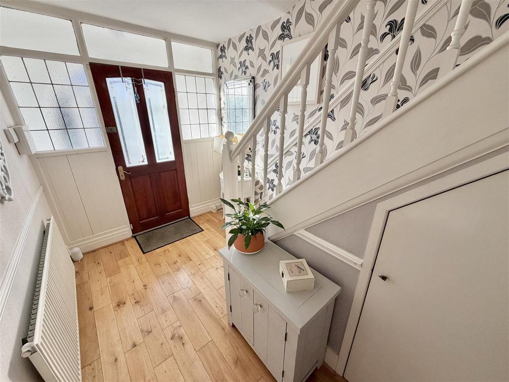 Entrance Hall 2