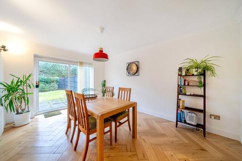 4 bedroom terraced house for sale, Gower Road, Weybridge, KT13