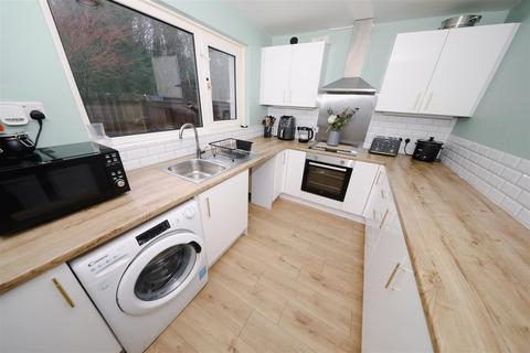 undefined, Altyre Court, Glenrothes