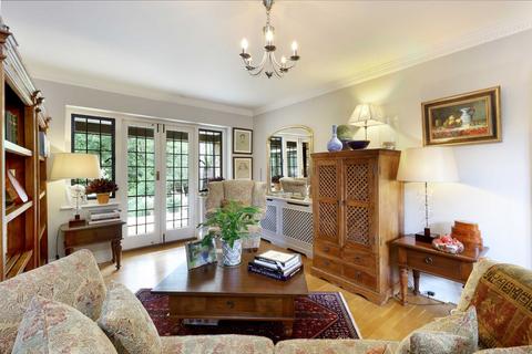 4 bedroom detached house for sale, Beech Waye, Gerrards Cross, Buckinghamshire, SL9
