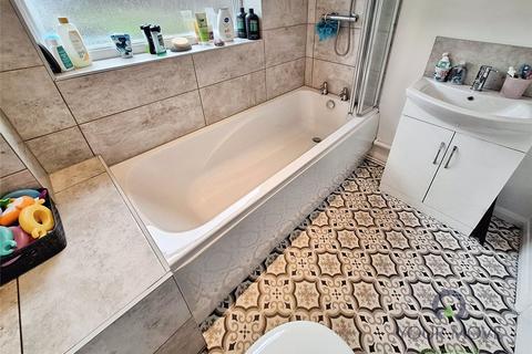 3 bedroom terraced house for sale, Central Road, Coalville LE67