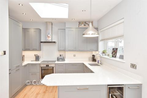 2 bedroom terraced house for sale, Peronne Road, Portsmouth PO3