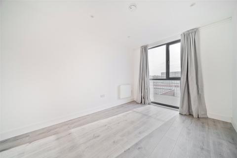 1 bedroom apartment to rent, Obelisk Way, Surrey GU15