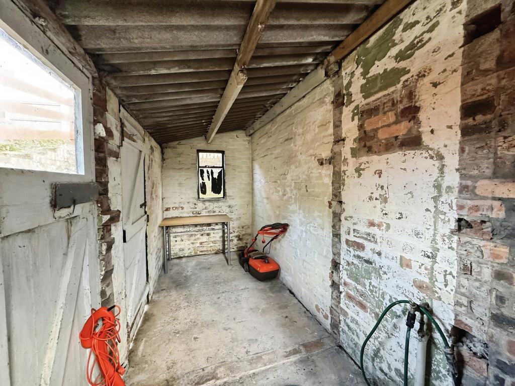 Outbuilding