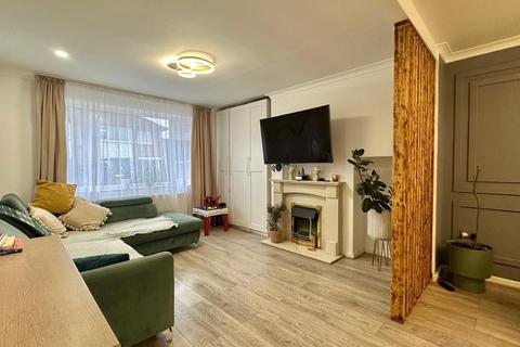 undefined, Royal Crescent, Willenhall, Coventry, CV3 3DZ