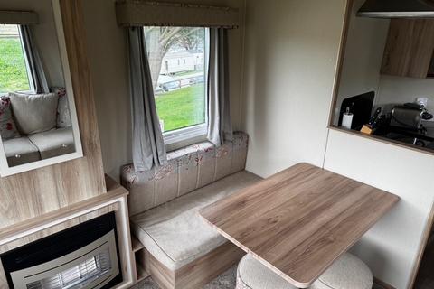 undefined, Porth, Newquay TR8