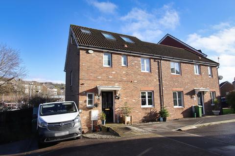 4 bedroom semi-detached house for sale, Nant Y Dwrgi, Llanharan CF72 9GR