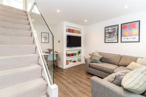 1 bedroom terraced house for sale, Roman Gardens, Kings Langley, WD4